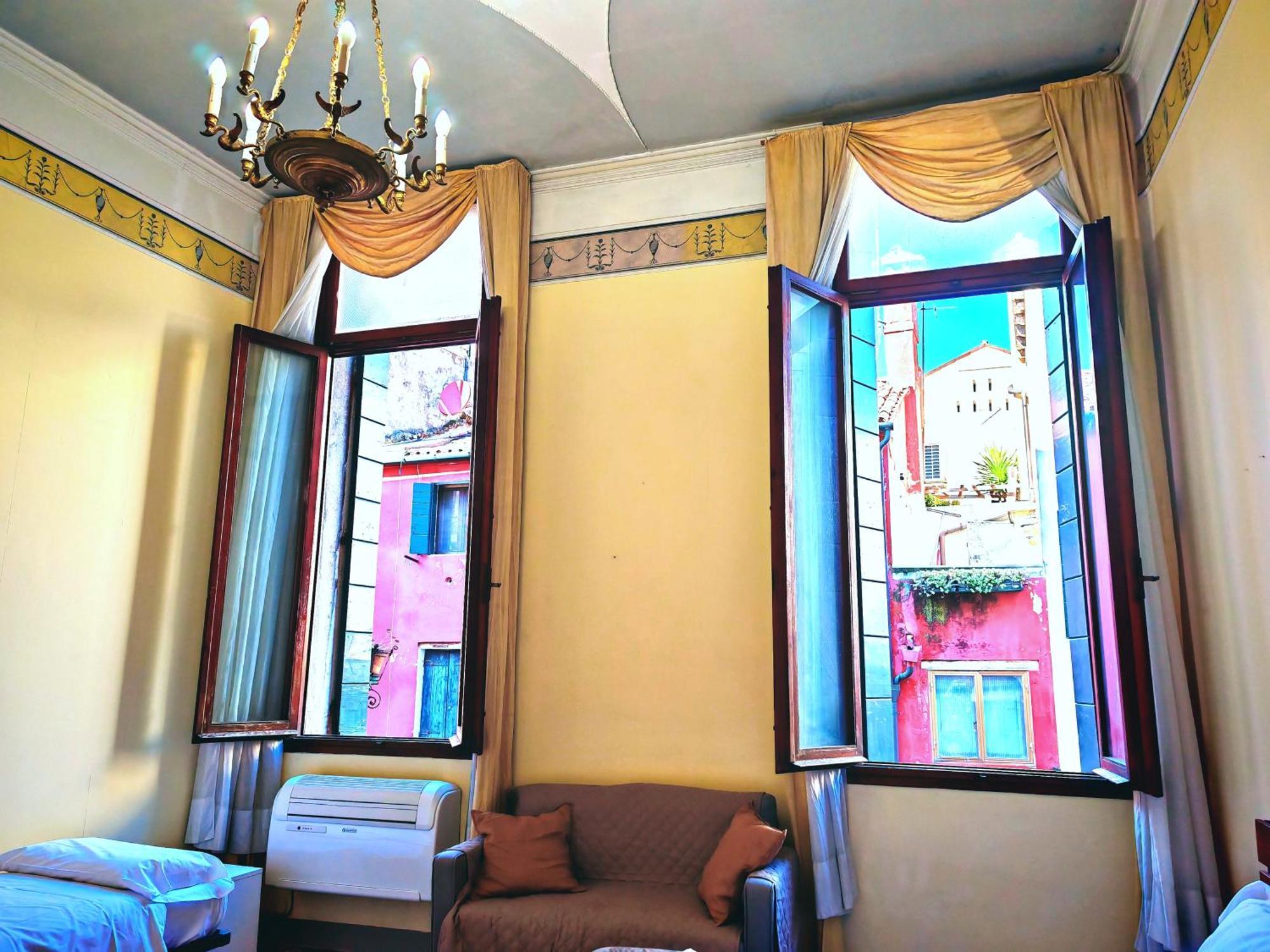 Venice Tourist House Bagian luar foto