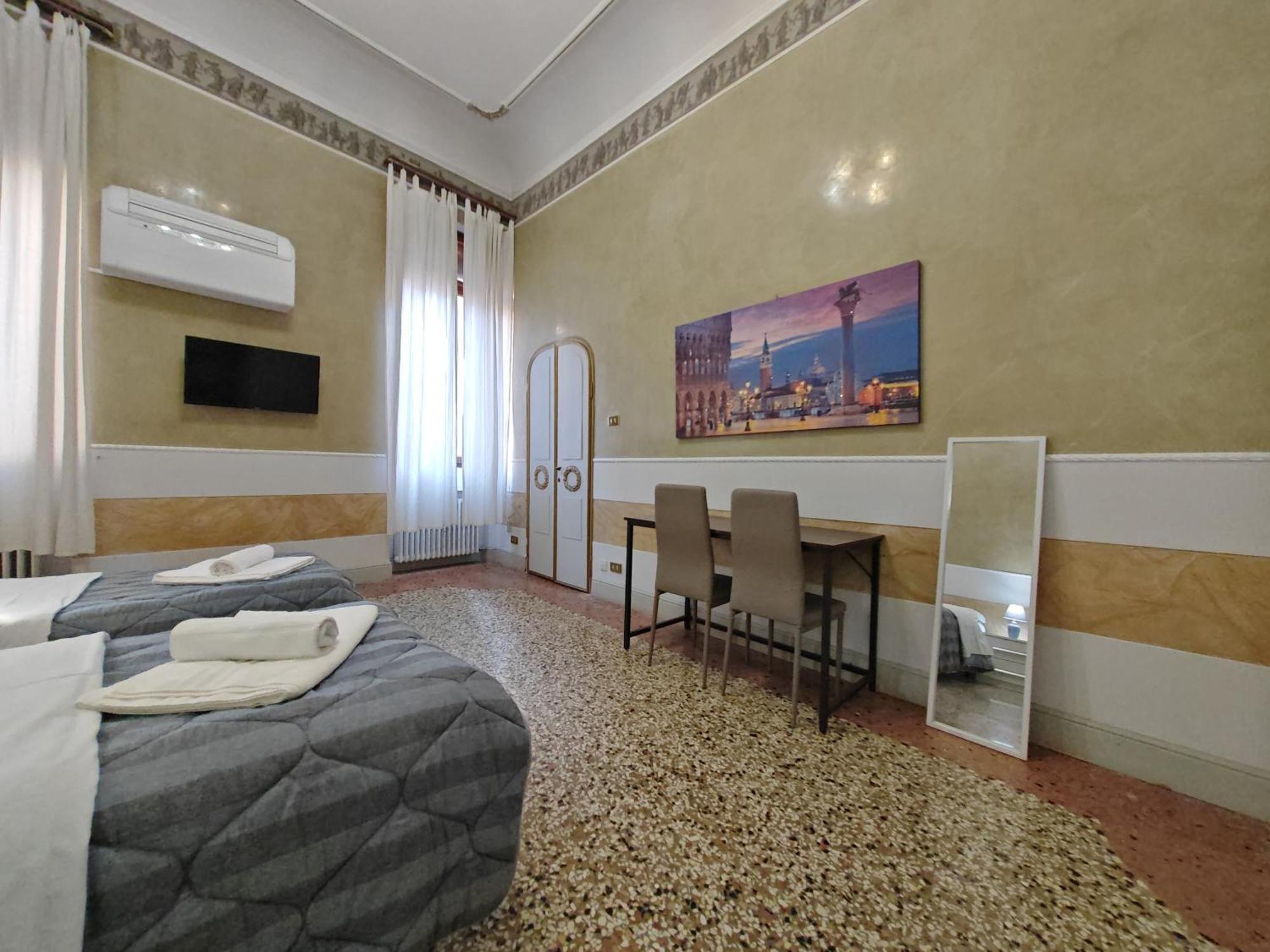 Venice Tourist House Bagian luar foto